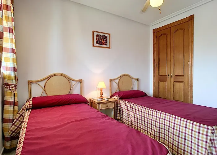 Apartamento Marinesco 2 - Tomas Maestre - 3206 *